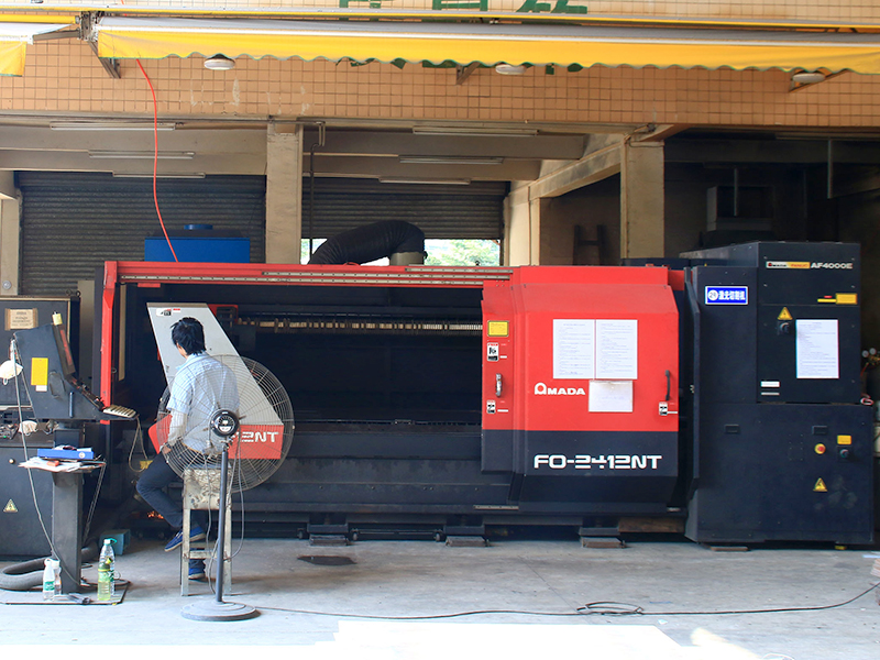 激光切割機(jī)