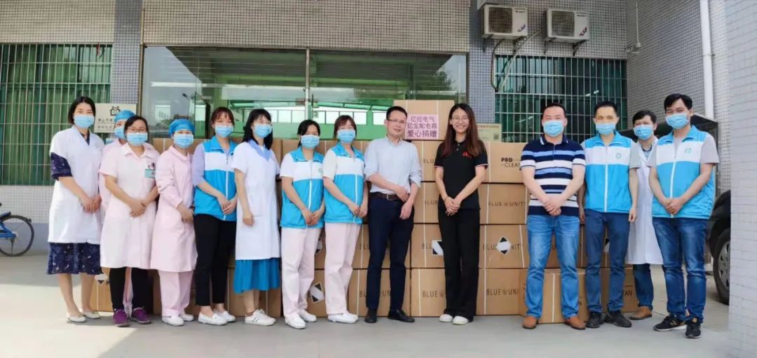 佛山億控物資捐贈(zèng)現(xiàn)場